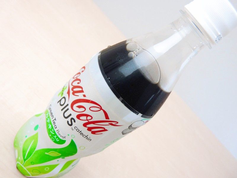 Coca-Cola with Green Tea (Japan)