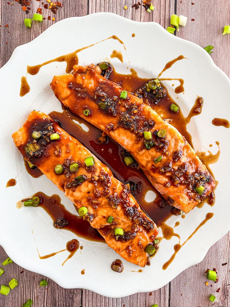 Honey Garlic Glazed Salmon