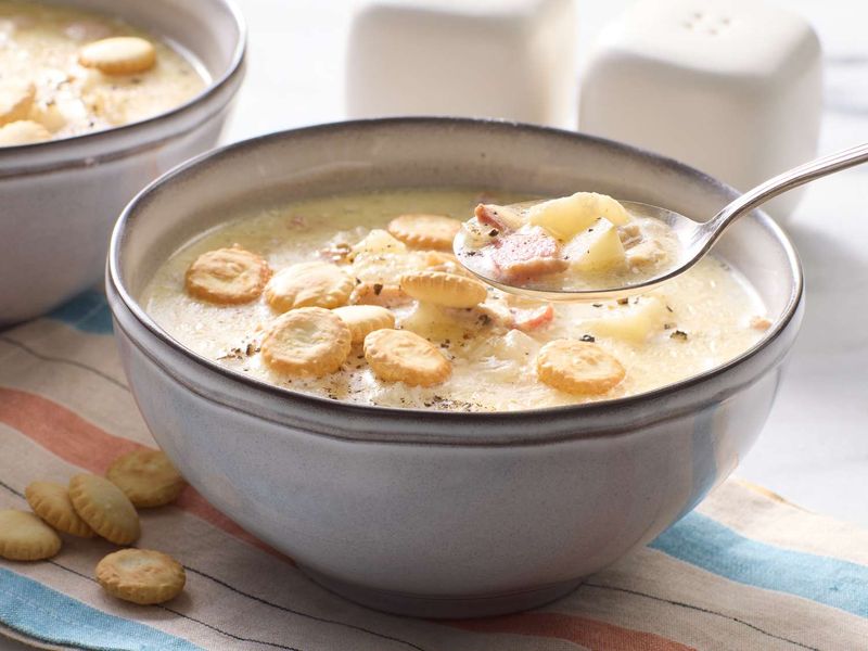 Classic New England Clam Chowder