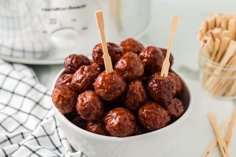 Meatballs in Mystery Sauce
