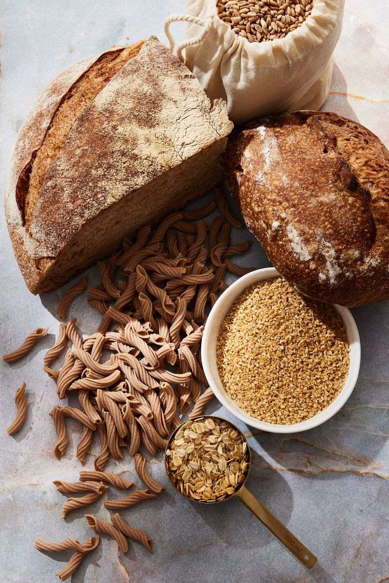 Whole Grains (Oats, Quinoa, Brown Rice)