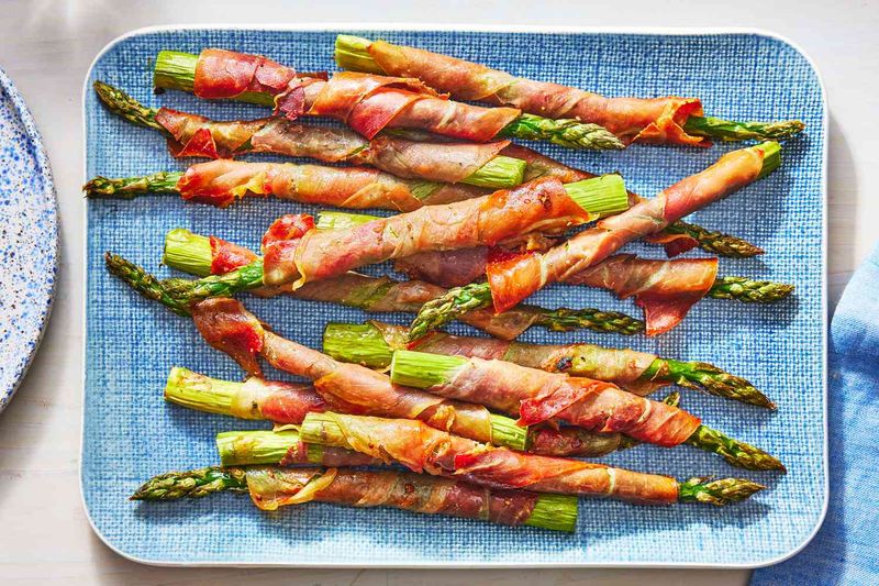 Prosciutto-Wrapped Asparagus (Year-Round)