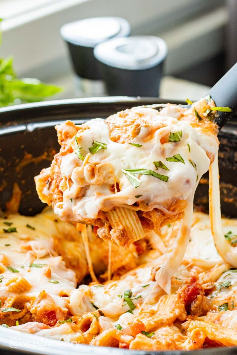 Slow Cooker Baked Ziti