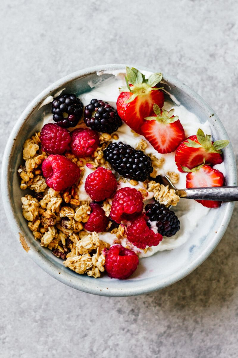 Late-Night Eating Automatically Causes Weight Gain