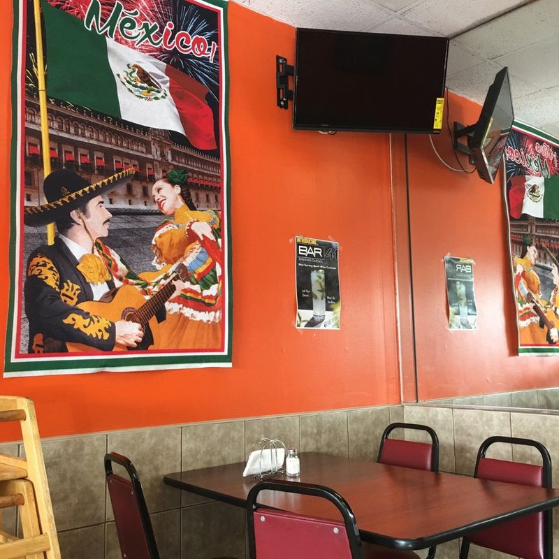 Antojitos La Lagunilla – Los Angeles, CA