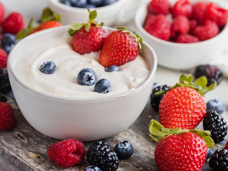 Low-Fat Fruit Yogurt