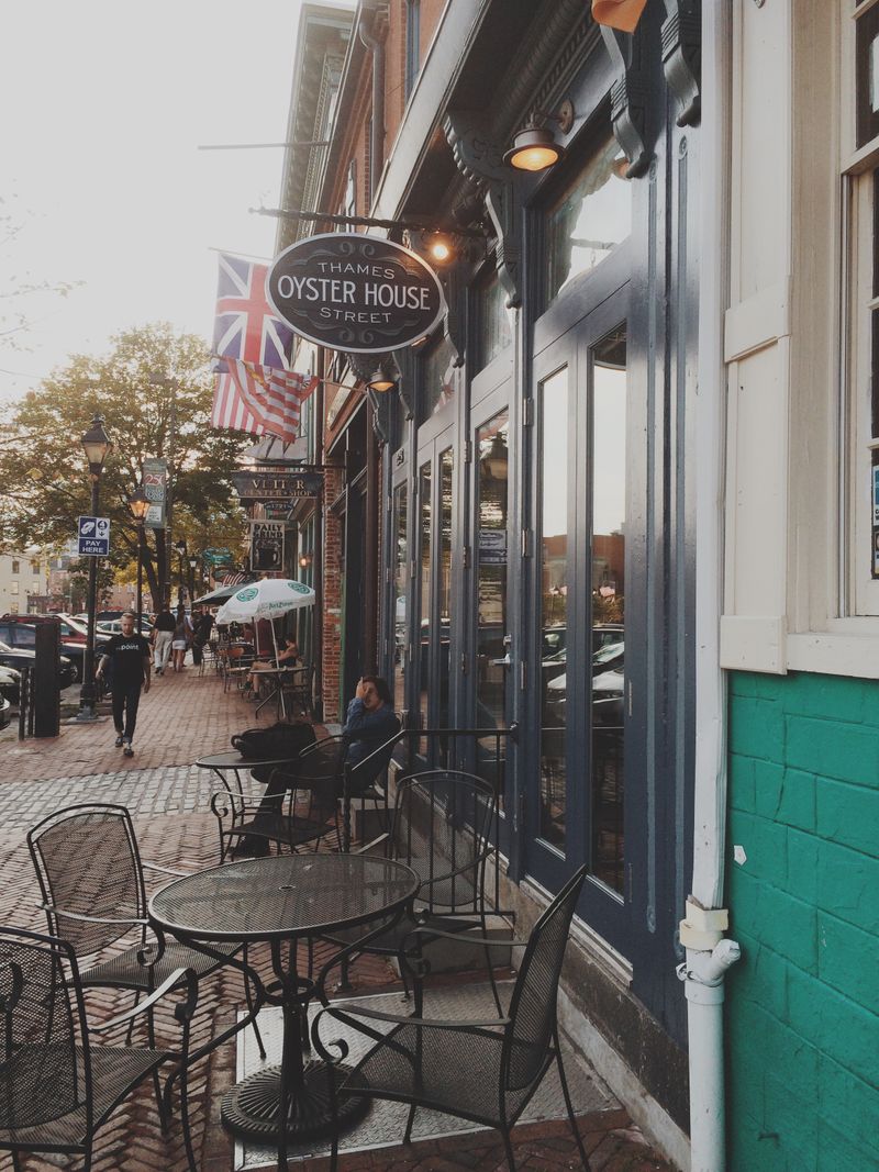 Thames Street Oyster House – Baltimore, Maryland