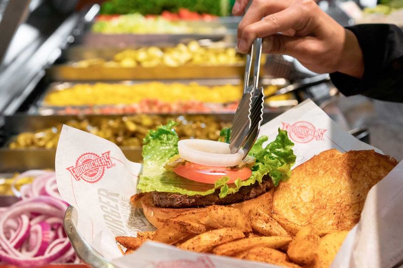 Fuddruckers