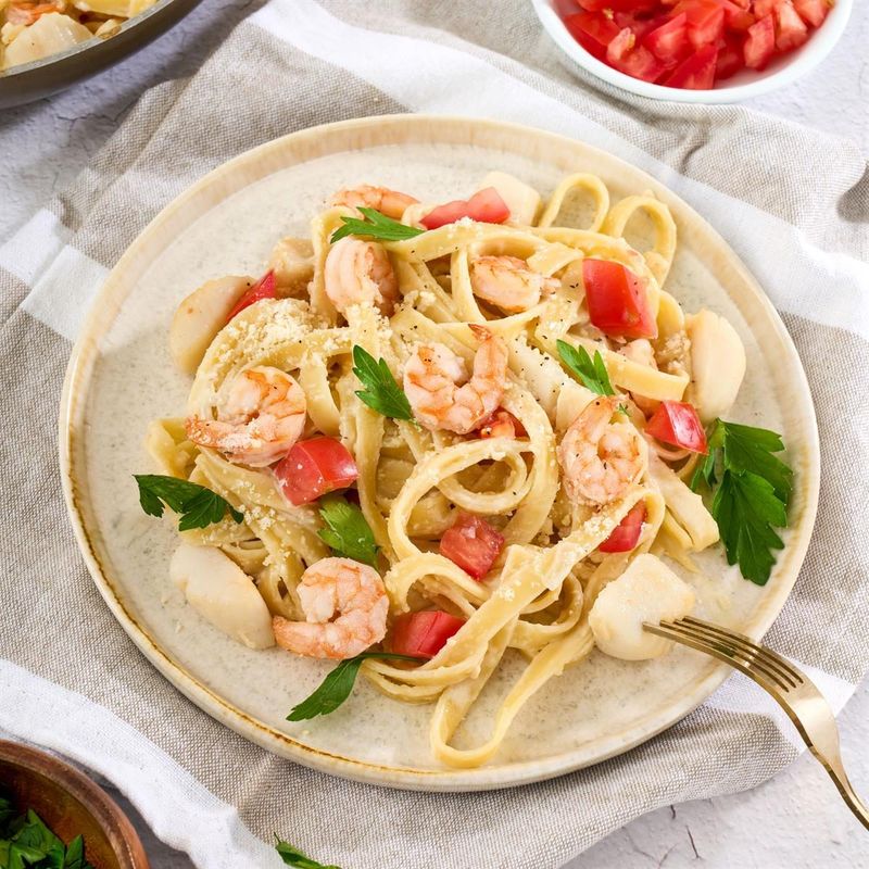 Seafood Alfredo