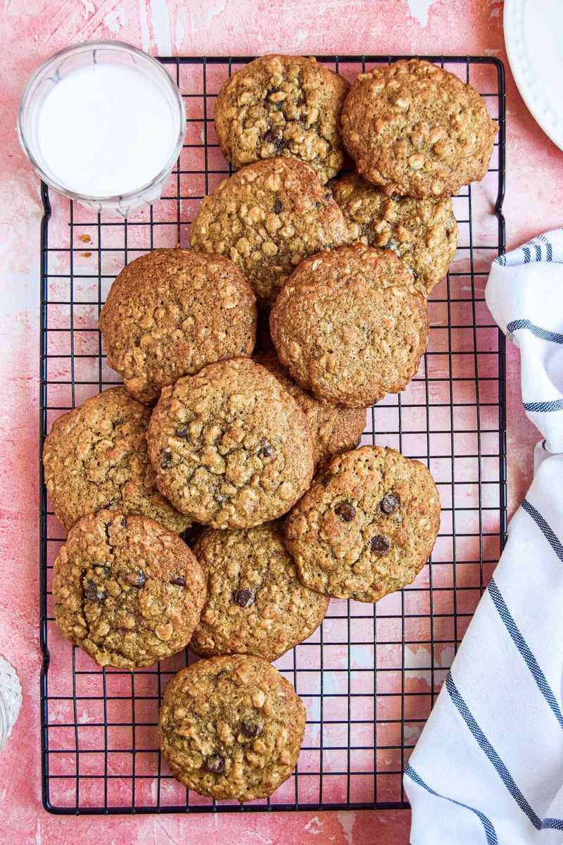 Oatmeal Banana Cookies