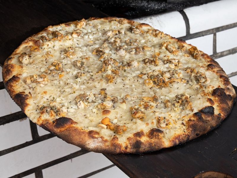 New Haven-Style Apizza