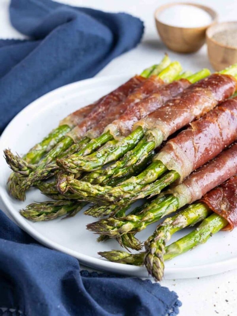 Asparagus Wrapped in Prosciutto