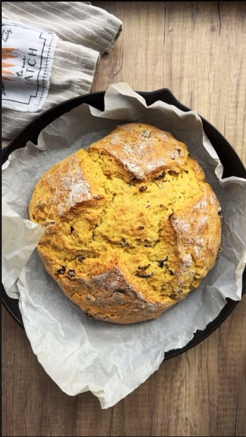 Soda Bread (Dry Versions)