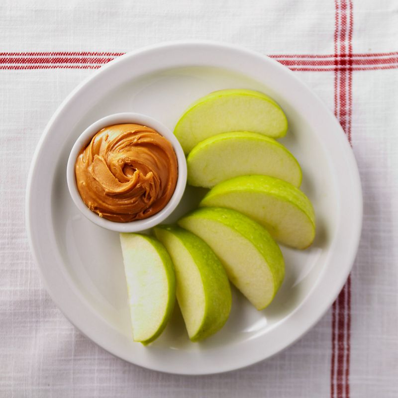 Apple Slices with Natural Peanut Butter