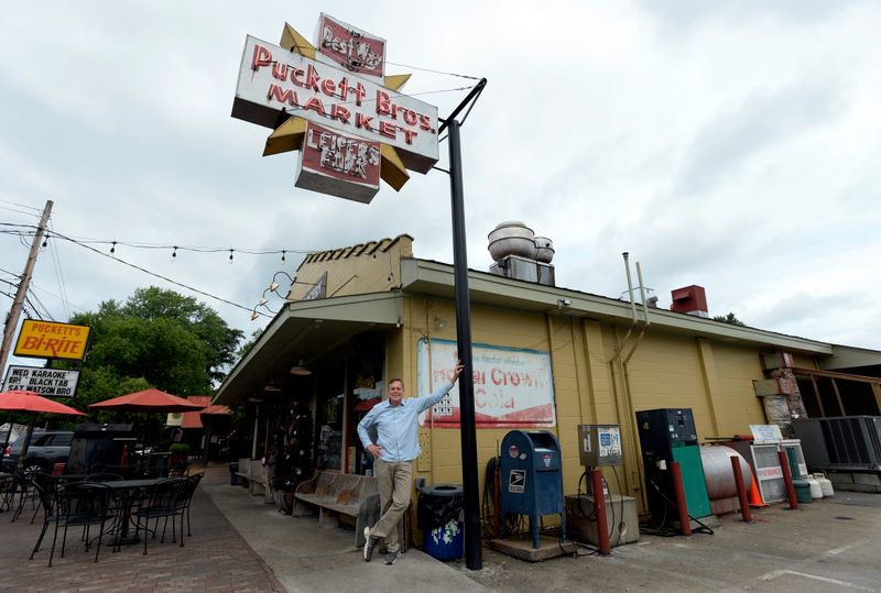 Puckett’s Grocery & Restaurant – Leiper’s Fork