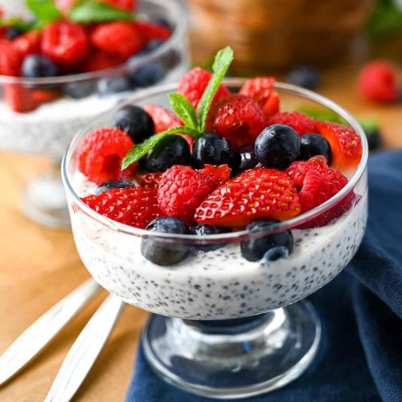 Greek Yogurt (Plain) with Berries and Chia Seeds