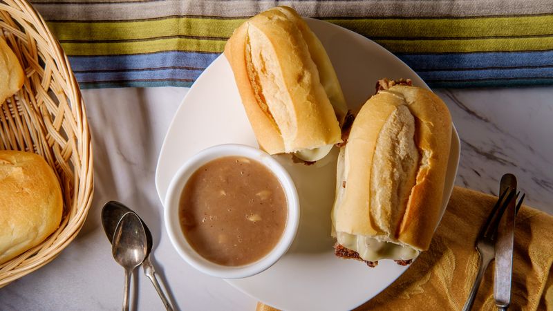 Illinois: Gravy Bread