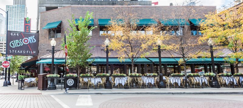 Gibsons Bar & Steakhouse (Chicago, IL)