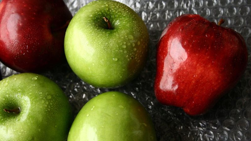 Apples