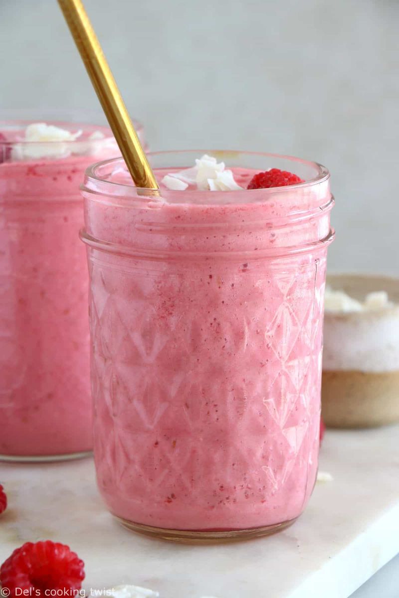 Raspberry Coconut Smoothie