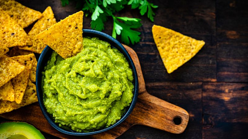 Save Guac with a Water Seal