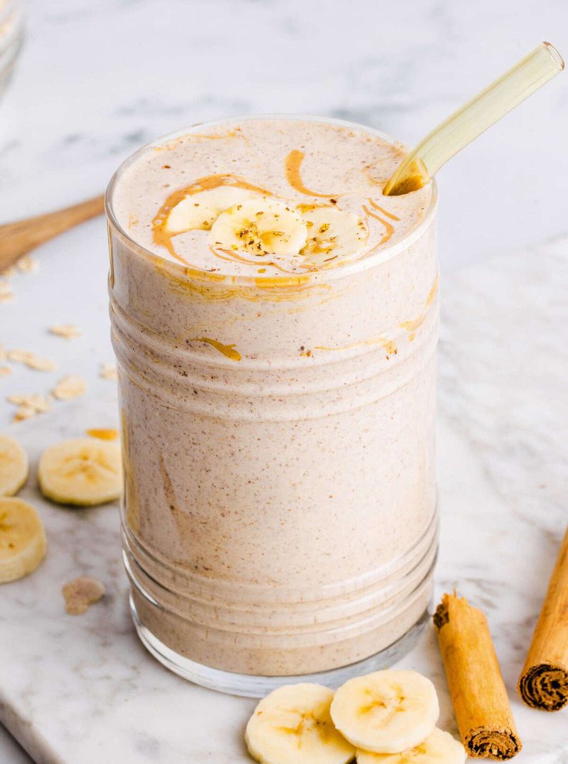Peanut Butter Banana Oat Smoothie