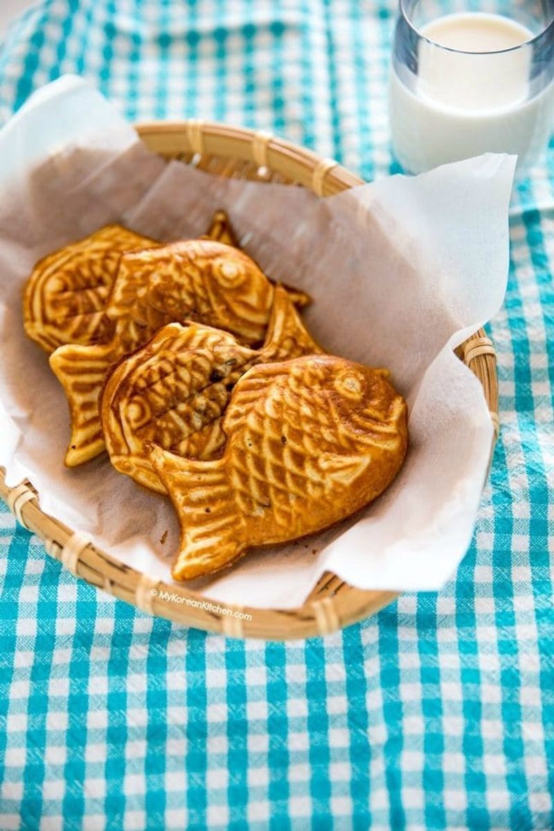 Bungeoppang (Fish-Shaped Pastry)