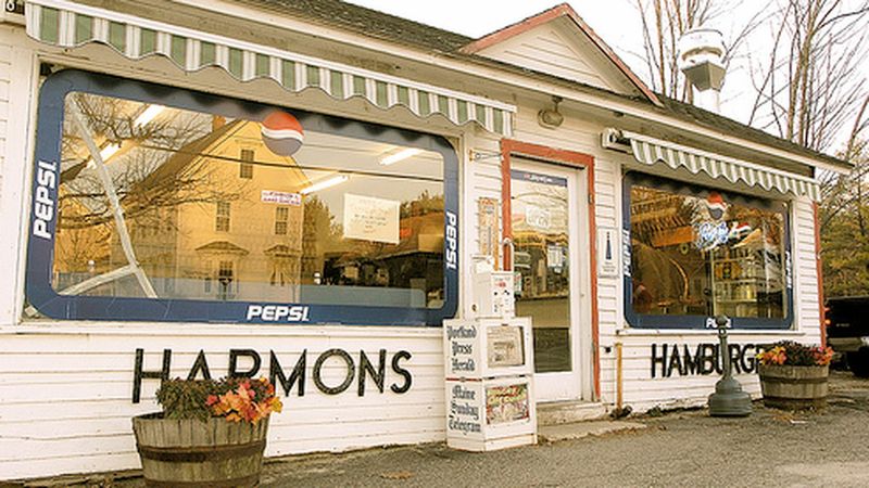 Maine – Harmon’s Lunch (Falmouth)