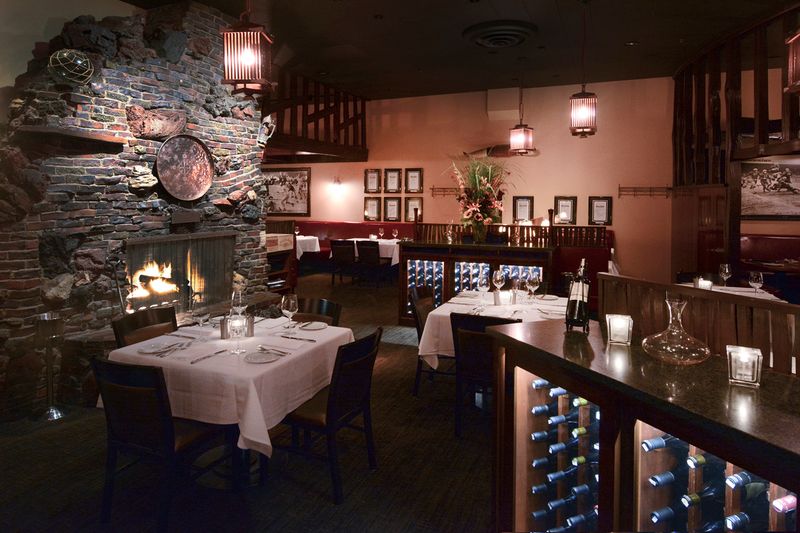 RingSide Steakhouse – Oregon