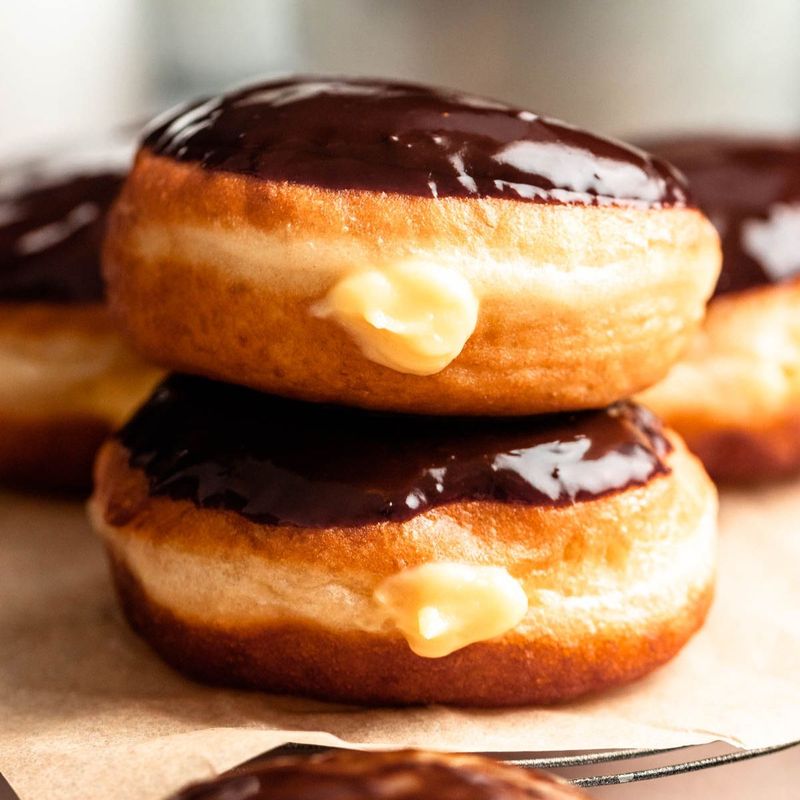Massachusetts: Boston Cream Donuts