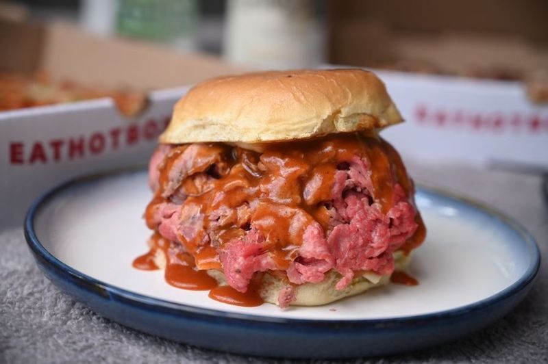Massachusetts – Roast Beef Sandwich