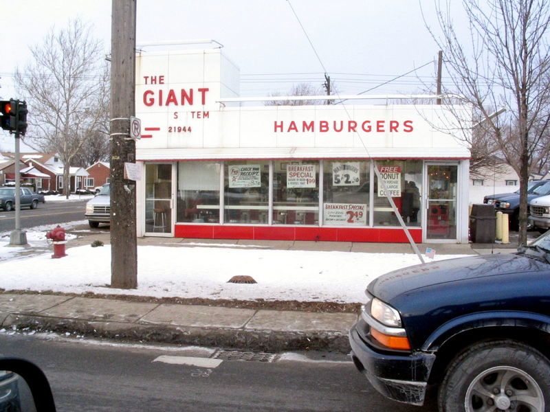 Michigan – Giant Hamburgers (Detroit)