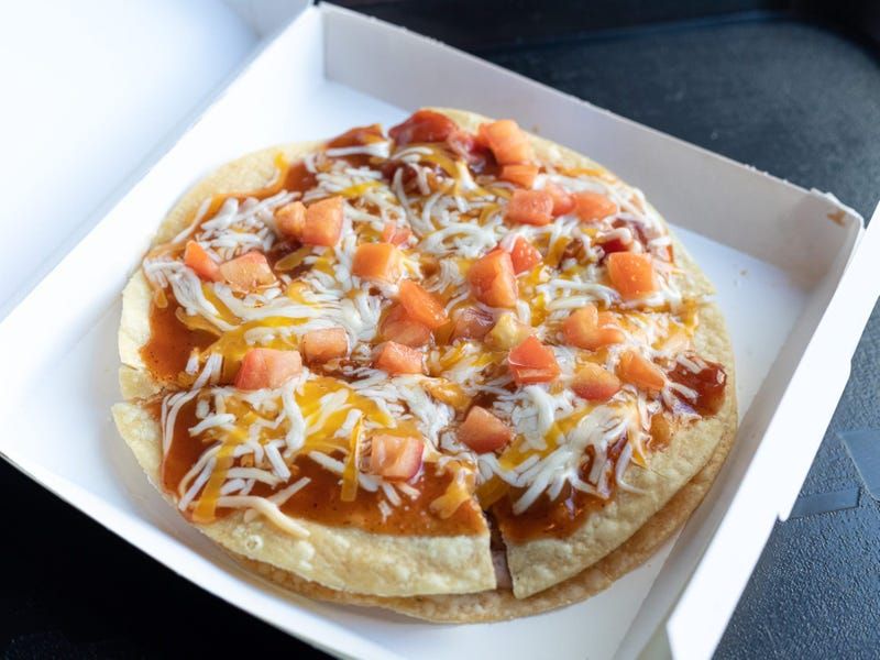 Taco Bell’s Mexican Pizza