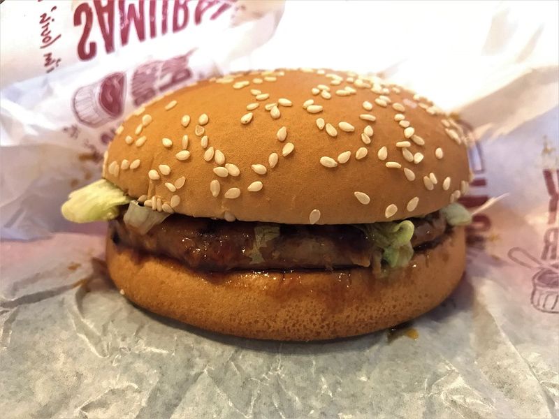 Samurai Pork Burger (Thailand)