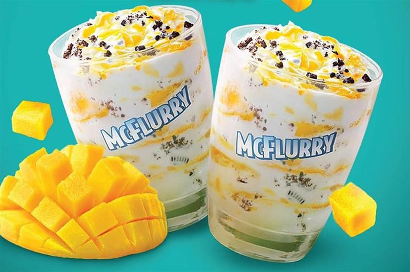 Pineapple Oreo McFlurry (China)