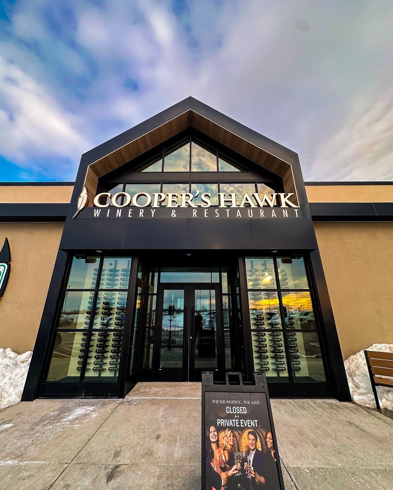 Cooper’s Hawk Winery & Restaurants