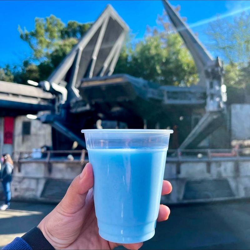 Blue Milk (Star Wars: Galaxy’s Edge)