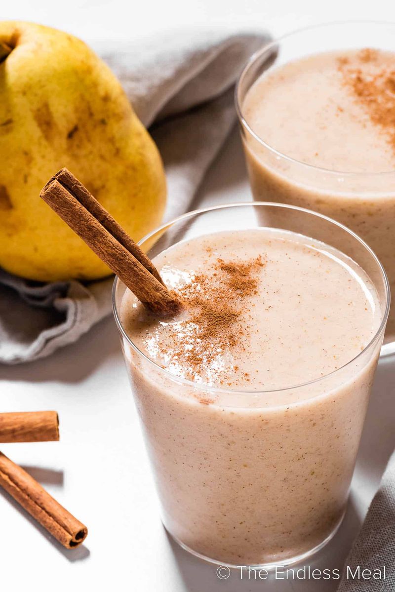 Cinnamon Pear Smoothie