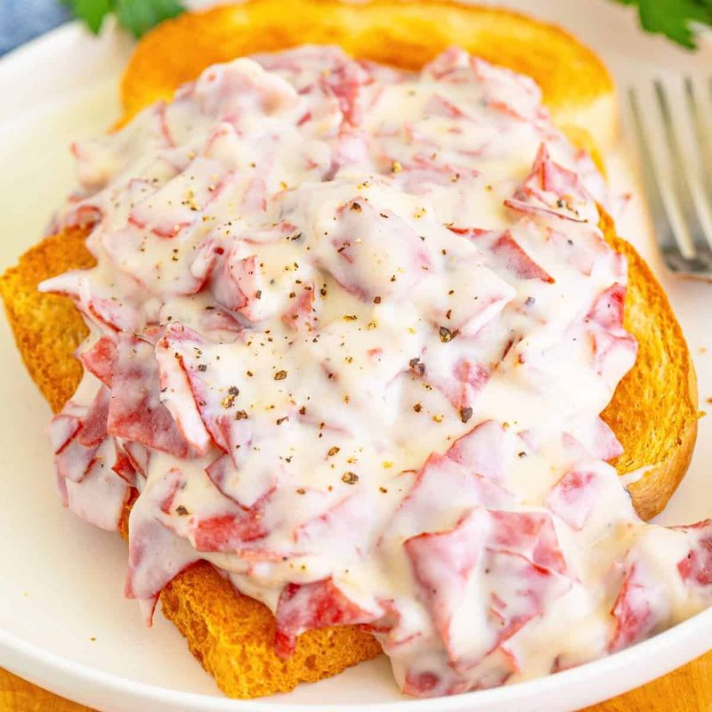 Chipped Beef Gravy on Toast