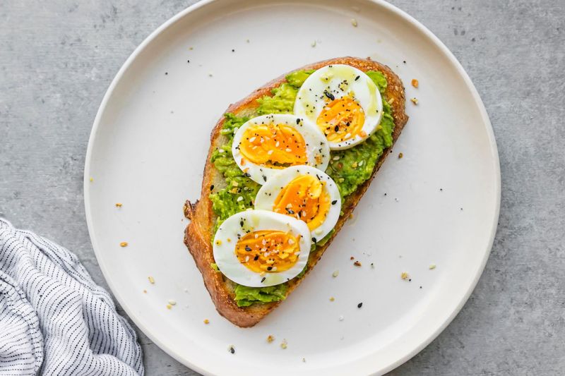 Hard-Boiled Egg & Avocado Plate