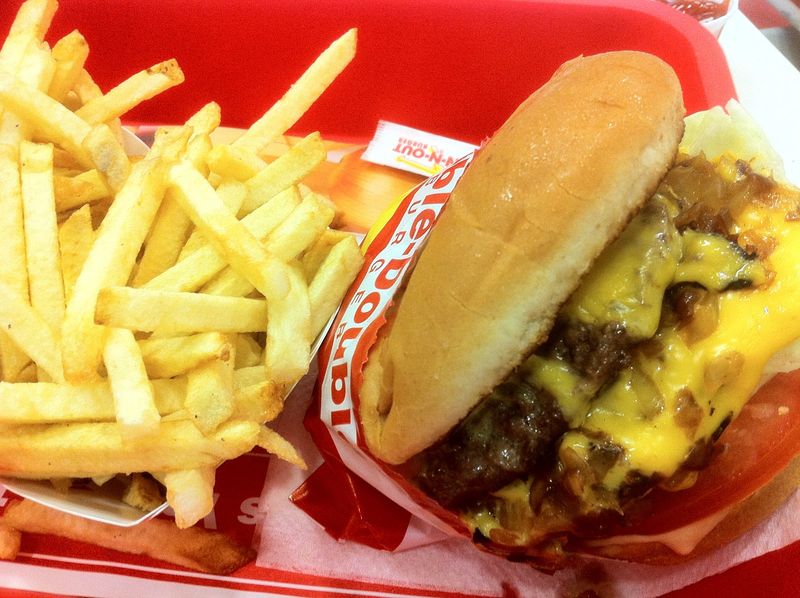 Nevada – Animal-Style Burger (In-N-Out)