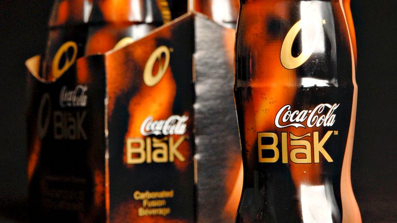 Coca-Cola BlāK (2006)