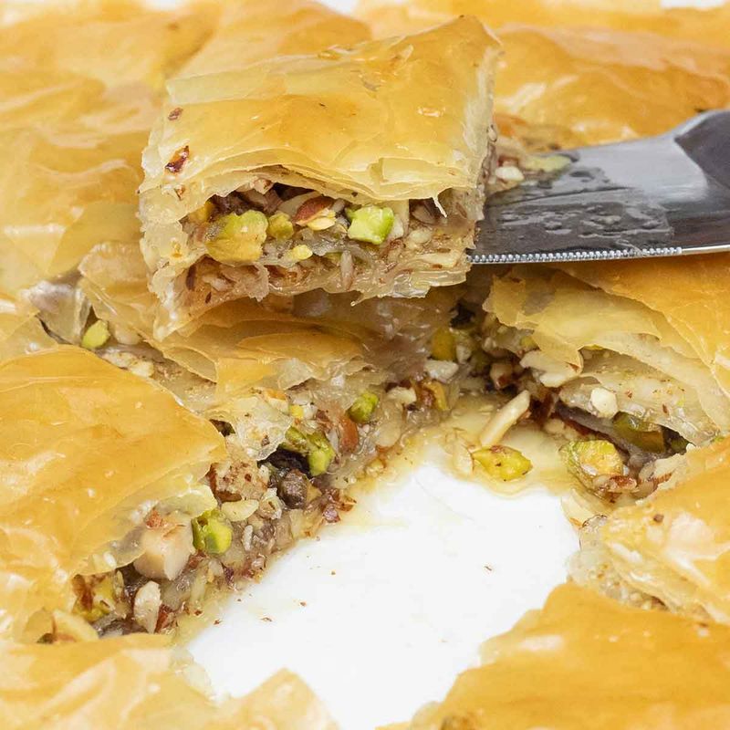 Baklava Cake