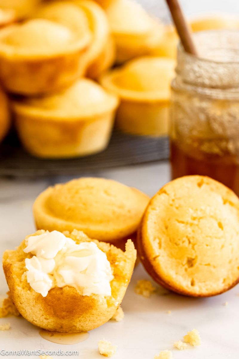 Cracker Barrel Corn Muffins