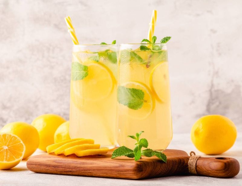 Sparkling Water with Citrus or Herbal Infusions