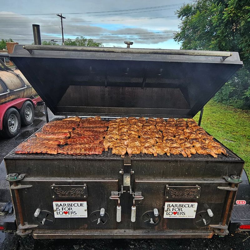 Mama Jean’s Barbecue – Roanoke, VA