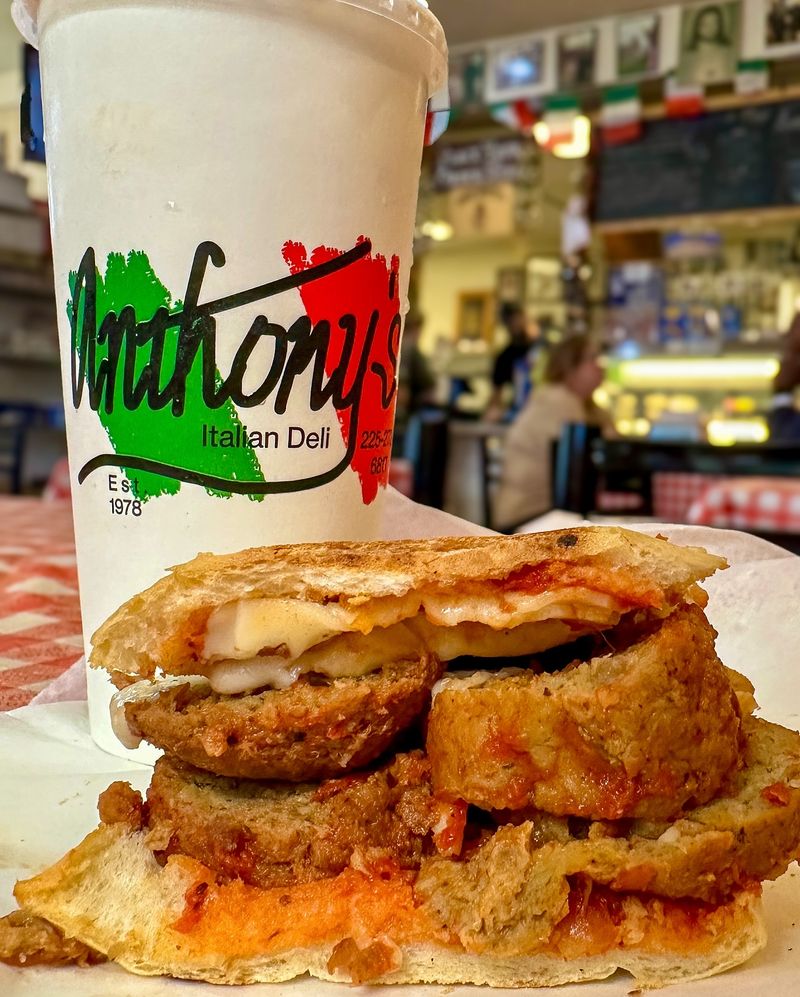Anthony’s Italian Café – Lafayette