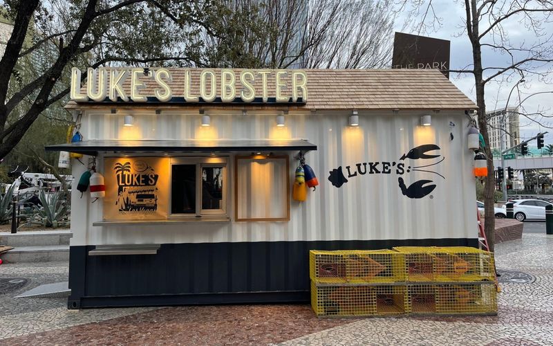 Luke’s Lobster