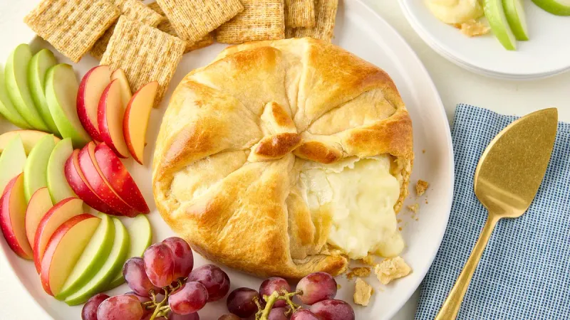 Baked Brie in Crescent Dough