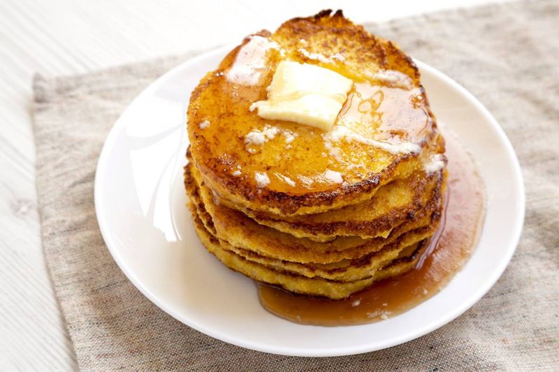 Rhode Island: Johnnycakes